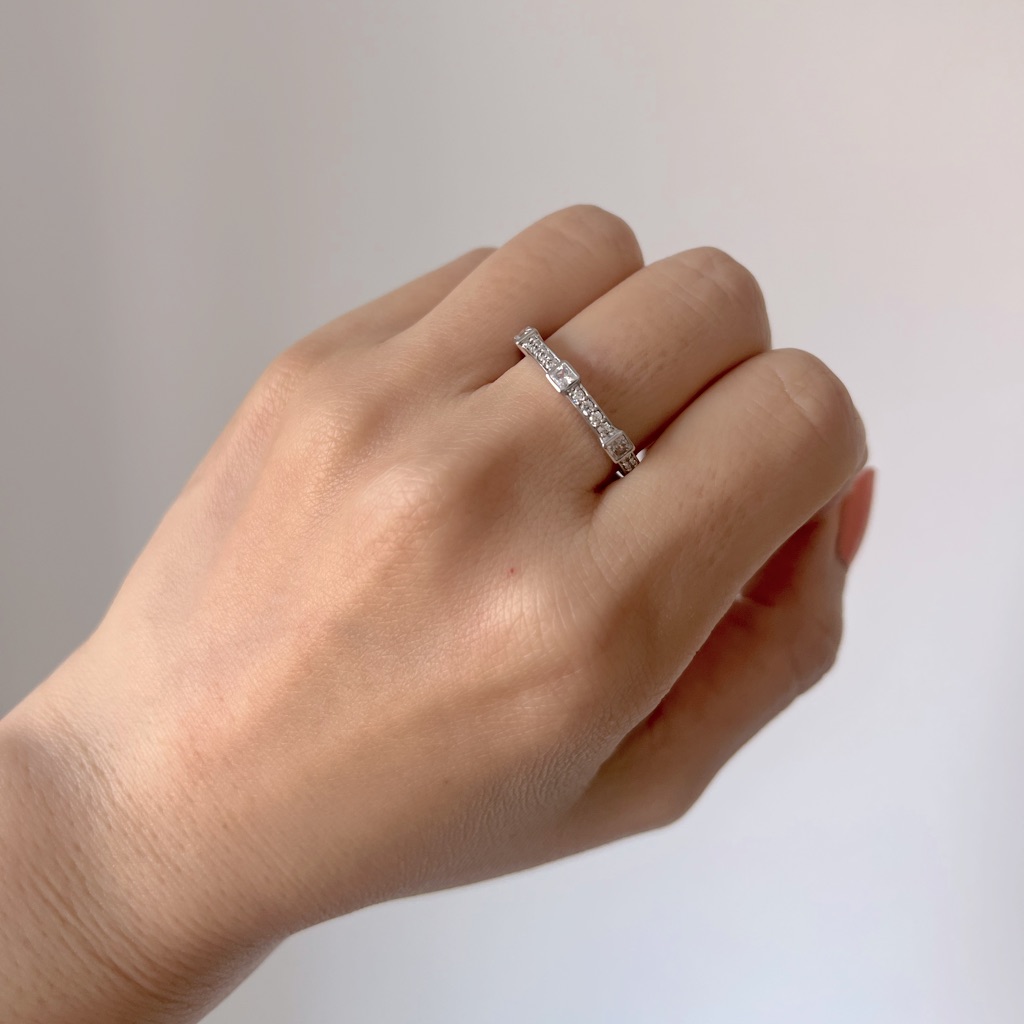 New Diamonique Elegant Silver Band Ring